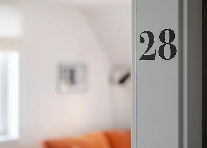 Kajuete #28 Dock 6d * Westerland